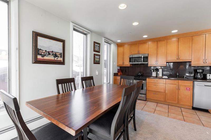 Village Center Condos Vail Chambre photo