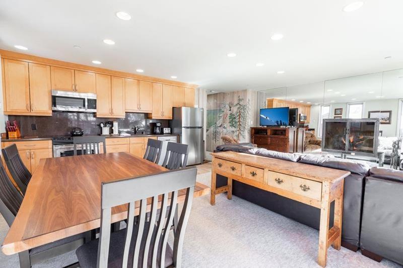 Village Center Condos Vail Chambre photo